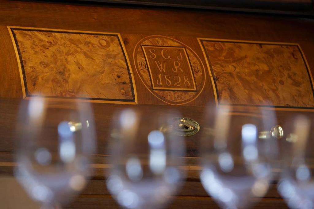 Hotel Engiadina シュクオル エクステリア 写真